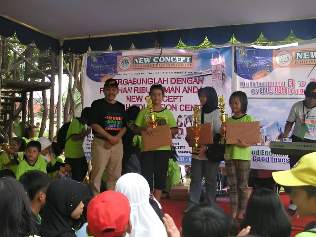 Lomba Kursus Bahasa Inggris