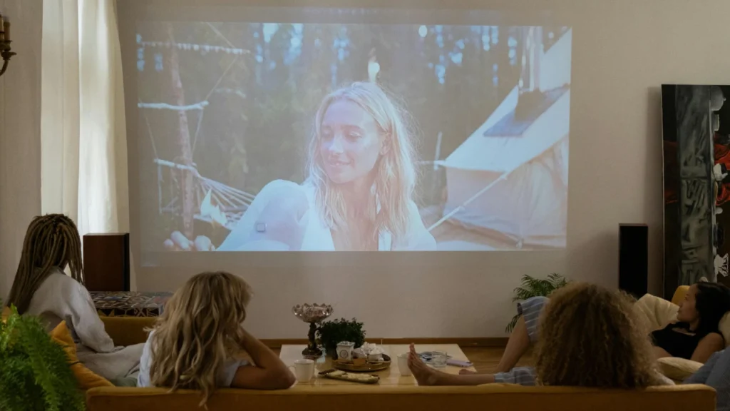 Melatih Listening dengan Film